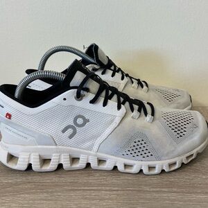 On Helion womens size 8.5, some wear and darkening of the white as pictured